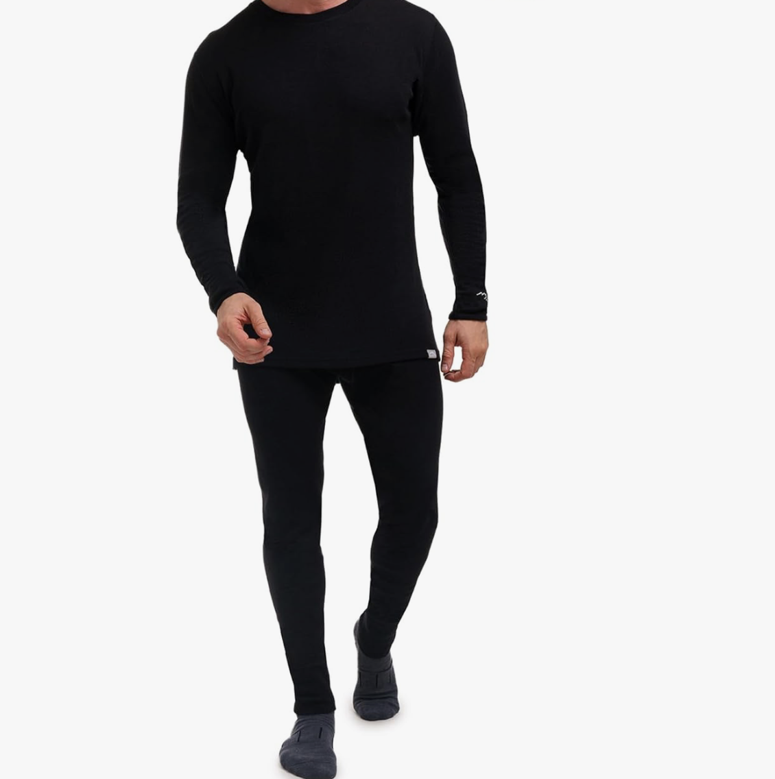 Merino.tech Thermal Underwear Merino wool is renowned for its exceptional softness and comfort. The 100% Superfine 17.5 Micron merino wool base layer set for men offers all-day comfort and eliminates the itchiness often associated with regular cotton. This merino wool long underwear set is specifically designed for daily wear, ensuring a snug fit without causing rubbing, overheating, or bunching.Furthermore, merino wool possesses natural wicking and odor-resistant properties. It absorbs moisture more effectively than any other fabric, keeping you dry and fresh throughout the day.